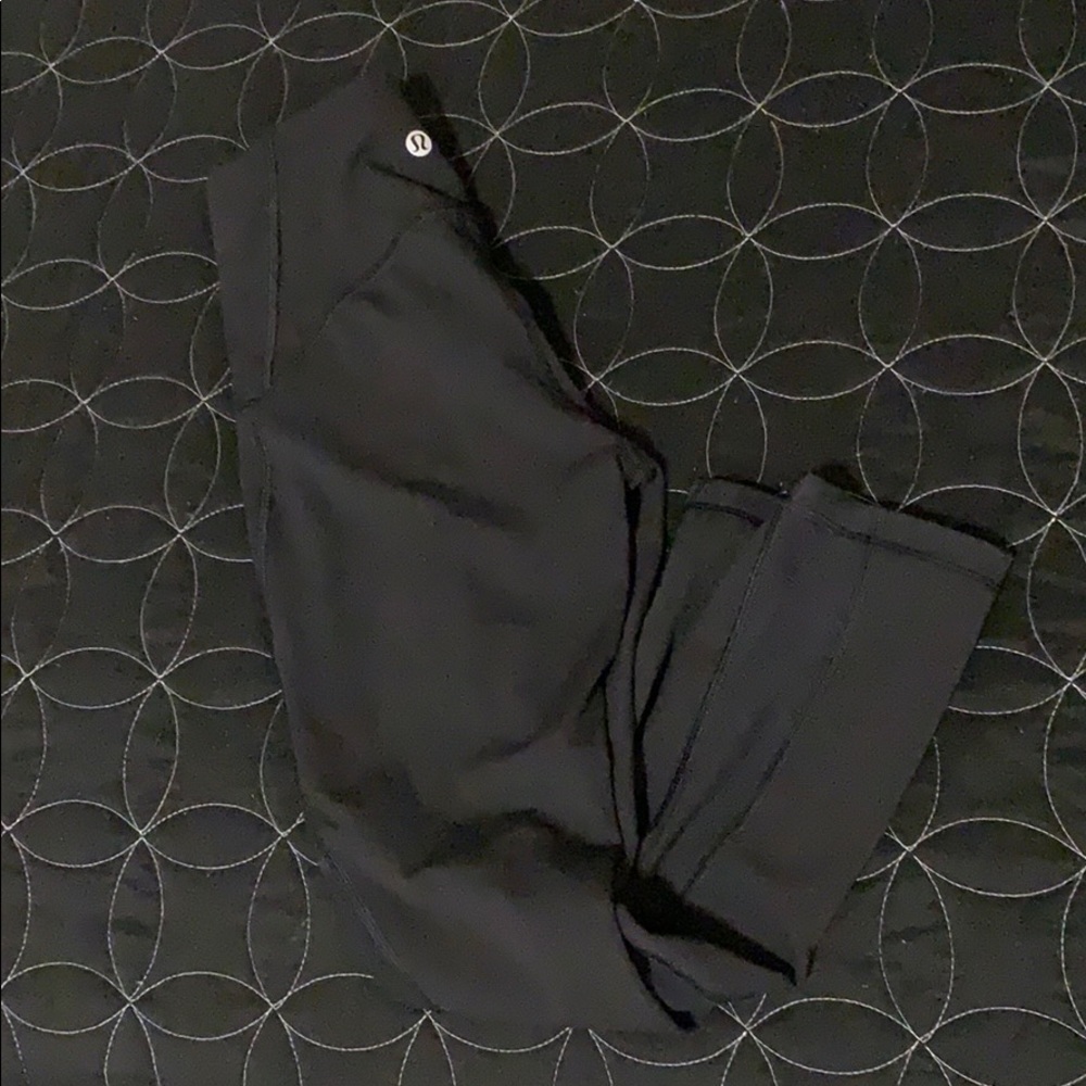 black leggings